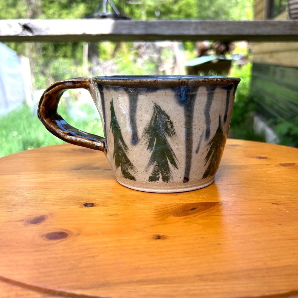 Vintage Stoneware‎ Mug Large Beige Green Pine Tree Forest Cabin Studio Pottery
